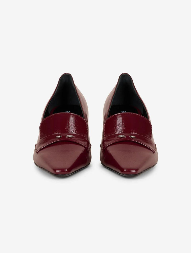 Mocassin en cuir bordeaux